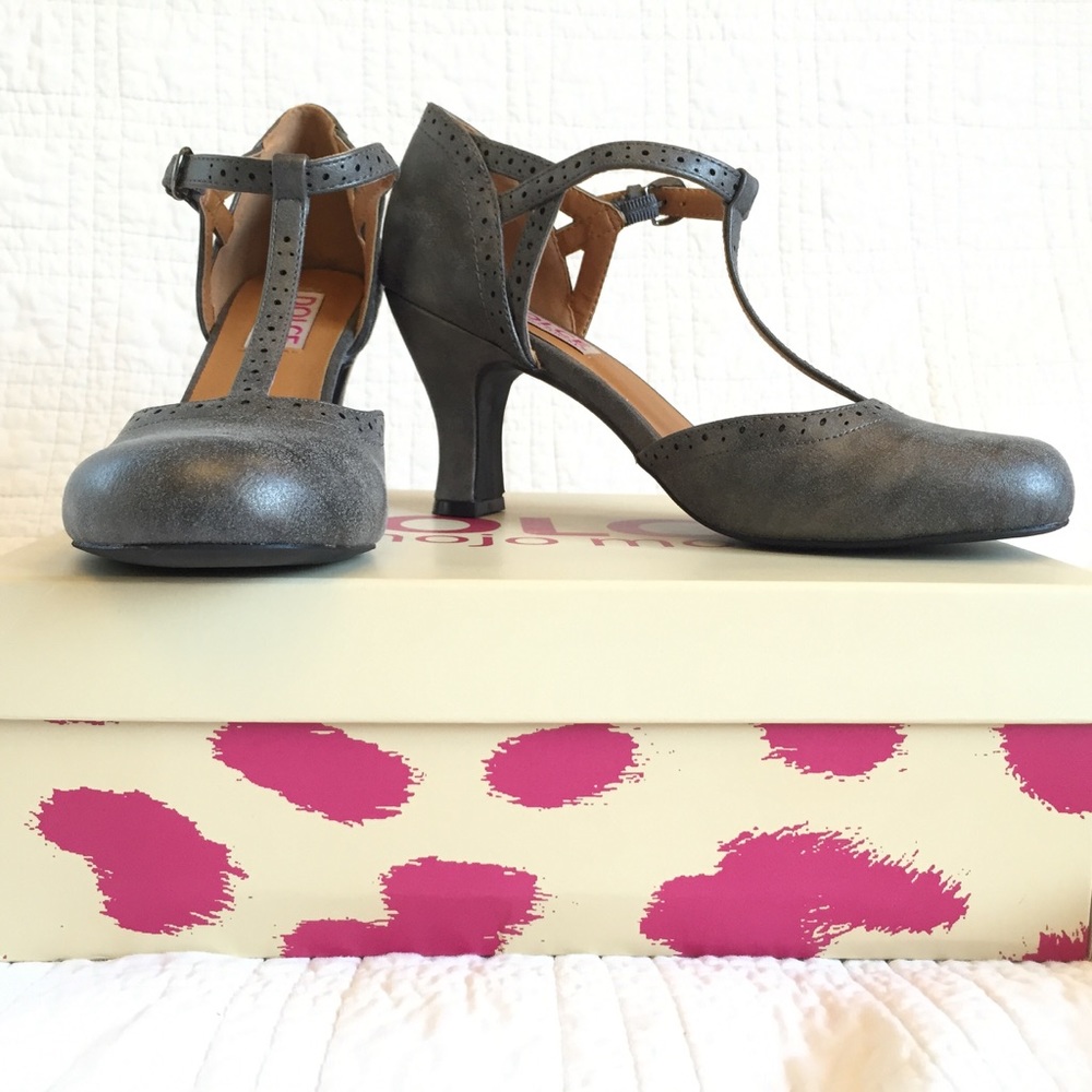 Pewter Grey T-strap 3" Heels from Mojo Moxy